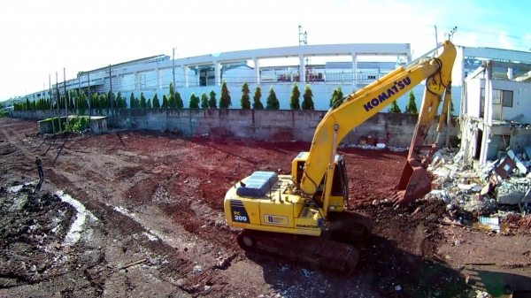 ขายรถแบ็คโฮ KOMATSU PC200-8MO พร้อมไลน์หัวกระแทก ใช้งาน 7,956 ชั่วโมง