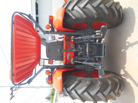 M7040 รถสาธิต 12 ชั่วโมง M7040 รถสาธิต 12 ชั่วโมง