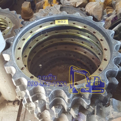 ริมสป๊อกเก็ต KOMATSU PC200-8 ของใหม่นำเข้าจากเกาหลี