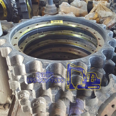 ริมสป๊อกเก็ต KOMATSU PC200-8 ของใหม่นำเข้าจากเกาหลี