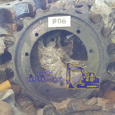 ริมสป๊อกเก็ต KOMATSU PC40 ของใหม่นำเข้าจากเกาหลี