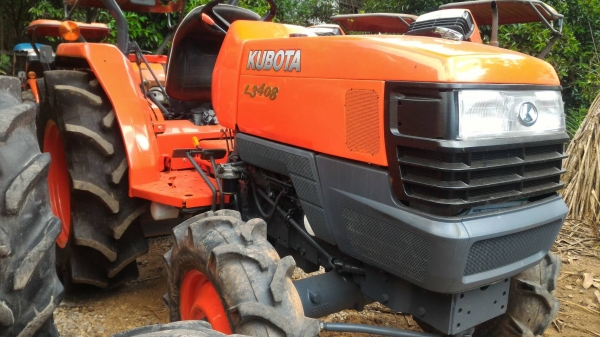 สามย่านแทรคเตอร์ ขายรถไถ KUBOTA L34่08 เครื่องดี เกียร์ดี ไฮดรอลิกดี ยางหลังใหม่ เปลี่ยนซีลหน้ายกชุด เปลี่ยนถ่ายของเหลวพร้อม ราคา 160,000 มีรถขนส่งบริการ ร้านสามย่านแทรคเตอร์ อ.แกลง จ.ระยอง 0897489639,0818618678,0899347475 id line=0897489639i id line=081 สามย่านแทรคเตอร์ ขายรถไถ KUBOTA L34่08 เครื่องดี เกียร์ดี ไฮดรอลิกดี ยางหลังใหม่ เปลี่ยนซีลหน้ายกชุด เปลี่ยนถ่ายของเหลวพร้อม ราคา 160,000 มีรถขนส่งบริการ ร้านสามย่านแทรคเตอร์ อ.แกลง จ.ระยอง 0897489639,0818618678,0899347475 id line=0897489639i id line=081