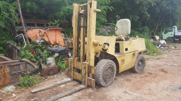 ขาย รถฟอร์คลิฟต์ TOYOTA 2FD35 3.5 ตัน รถใช้งานอยู่ประจำ ราคาต่อรองได้