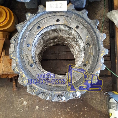 ริมสป๊อกเก็ต KOMATSU PC 40-6 ราคา 1800 บาท ของใหม่เกาหลี