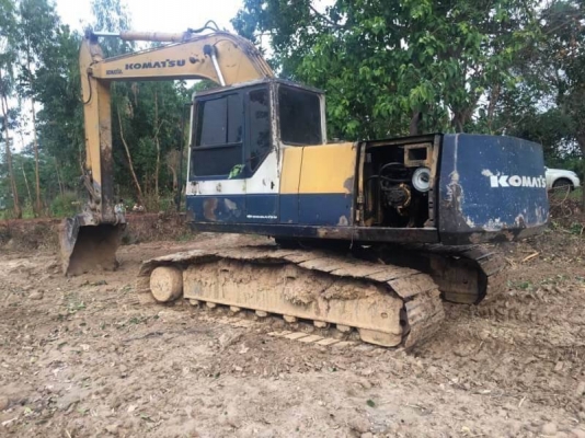 ขาย 455,000 บาท KOMATSU PC200 รุ่น 5 (คอนโทรลสั่น) เครื่อง 6D95L-Turbo โช่หนา เอวแน่น (ไฟ้ฟาตัด กล่องและมอเตอร์อยู่) เอกสารเล่มทะเบียน(ภาษีไม่ขาด)    รถอยู่ จ.นครพนม โทร&amp;ไอดีไลน์ 0610710295