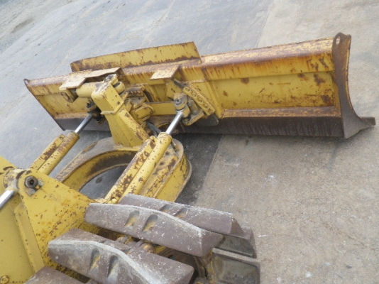 รถแทรคเตอร์ Mitsubishi BD2G-II เก่าญี่ปุ่น