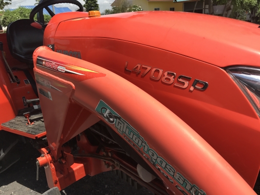 ขายรถไถคูโบต้า #L4708SP(4WD)2เพลา พร้อมอุปกรณ์ใบมีดหน้าและโลเตอร์รี ราคา 498,000 บาท #พร้อมส่งฟรีถึงบ้าน โทรสอบถามได้เลยค่ะ 081-9136451 ขอดูรูปทาง Line:Bow6451  รถสวย สภาพพร้อมใช้งาน   เครื่องดี เกียร์ดี ยางดีทั้ง 4 เส้น  ตรวจเชคเรียบร้อยค่ะ เล่มทะเบียนพร