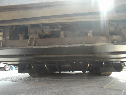 ขายรถปูยาง Sumitomo HA60C-รุ่น5 (ล้อแทร็ค) ปูได้ 6m ปี2005 สวยๆ (Stock in Japan) 092-929-9942 ธีรเทพ ขายรถปูยาง Sumitomo HA60C-รุ่น5 (ล้อแทร็ค) ปูได้ 6m ปี2005 สวยๆ (Stock in Japan) 092-929-9942 ธีรเทพ