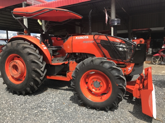 ขายด่วน รถไถคูโบต้า M9540 สภาพพร้อมใช้งาน ทำงาน 2,000 ชั่วโมง เล่มทะเบียนพร้อม ทุกระบบสมบูรณ์พร้อมใช้งานค่ะ ขายราคา 690,000 บาท ต่อลองได้  สนใจโทร 081-9136451 คุณโบว์  หรือ ขอดูรูปเพิ่มเติม line:bow6451 ค่ะ