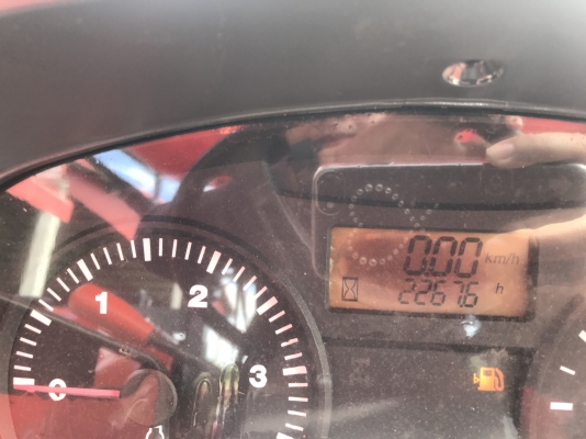 ขายด่วน รถไถคูโบต้า M9540 สภาพพร้อมใช้งาน ทำงาน 2,000 ชั่วโมง เล่มทะเบียนพร้อม ทุกระบบสมบูรณ์พร้อมใช้งานค่ะ ขายราคา 690,000 บาท ต่อลองได้  สนใจโทร 081-9136451 คุณโบว์  หรือ ขอดูรูปเพิ่มเติม line:bow6451 ค่ะ