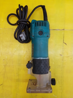 ทริมเมอร์ 1ส่วน4 นิ้ว MAKITA 3709 ใหม่ล่าสุด สภาพดี พร้อมใช้งาน