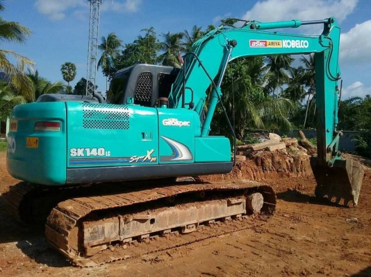 รถแบคโฮ KOBELCO SK140LC SuperXM ใช้งานเพียง 6,009 ชั่วโมง สภาพสวยพร้อมใช้งาน รถแบคโฮ KOBELCO SK140LC SuperXM ใช้งานเพียง 6,009 ชั่วโมง สภาพสวยพร้อมใช้งาน