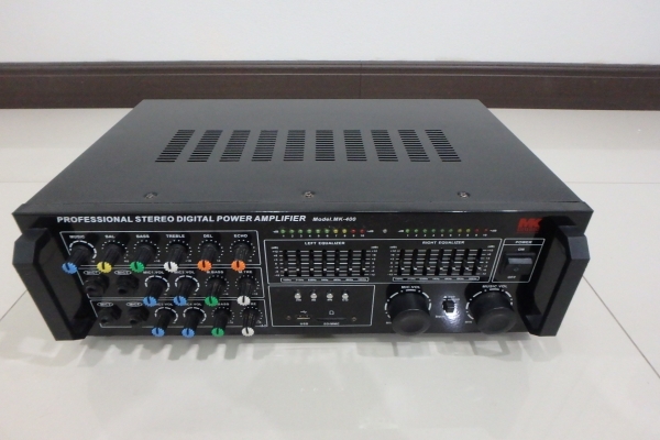 เพาเวอร์ ยี่ห้อ MK รุ่น MK-400 มือสอง สภาพใหม่ ต่อลำโพงได้ 4 ตัว