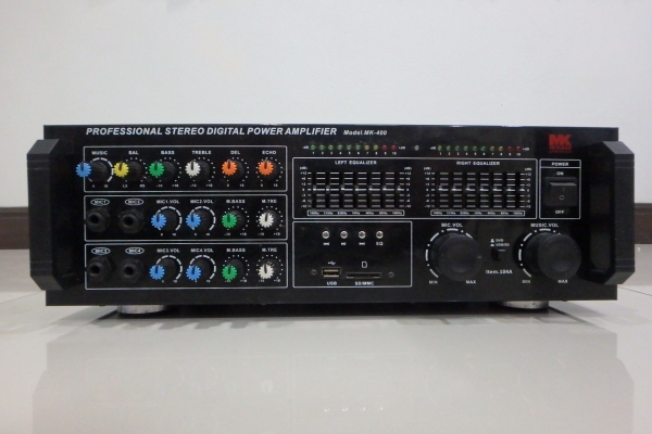 เพาเวอร์ ยี่ห้อ MK รุ่น MK-400 มือสอง สภาพใหม่ ต่อลำโพงได้ 4 ตัว