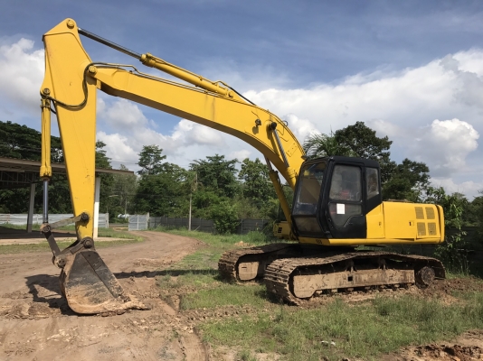 ขาย 385,000 บาท HITACHI EX200-2 เครื่อดี ปั้มแรง โช่หนา เอวแน่น ไฟฟ้าตัด เอกสารชื้อขาย   รถอยู่ จ.ศรีสะเกษ โทร&amp;ไอดีไลน์ 0610710295