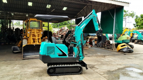 ขาย รถขุด KOBELCO รุ่น SK014 มือสองญี่ปุ่น แทรกยางสวย สลัก บูทเอวแน่น 100\% ขึ้นรถปิคอัพ ได้แน่นอน แรงดีทุกระบบ มือถือ/LINE ID : 0818753444