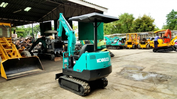 ขาย รถขุด KOBELCO รุ่น SK014 มือสองญี่ปุ่น แทรกยางสวย สลัก บูทเอวแน่น 100\% ขึ้นรถปิคอัพ ได้แน่นอน แรงดีทุกระบบ มือถือ/LINE ID : 0818753444