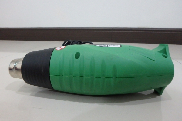 HITACHI เครื่องเป่าลมร้อน RH 600T - 2000 วัตต์ ของแท้ สภาพใหม่ HITACHI เครื่องเป่าลมร้อน RH 600T - 2000 วัตต์ ของแท้ สภาพใหม่
