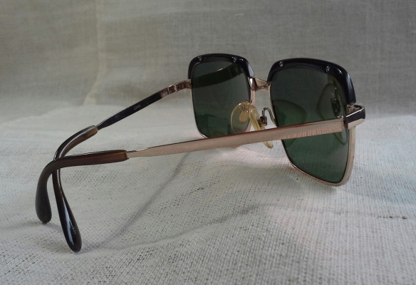 แว่นตาเทพเจ้าของชาวเยอรมัน  โกลด์ฟิลด์ ยุค &#039;60s ที่สมบูรณ์แบบที่สุดในปฐพี!  Vintage RODENSTOCK handmade in Germany  บิ๊กไซซ์!