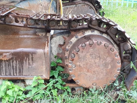 ขาย 215,000 KOMATSU pc 200-5 เอกสาร อินวอยอุปกรณ์ เครื่องอะไหล่ยังอยู่ ครบเกือบทุกชิ้น รถอยู่.บ้านบึงชลบุรี 090-772-3710 090-772-3708