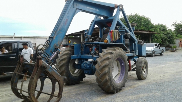 รถคีบอ้อยเครื่องฟรอด