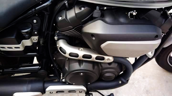 **ขายดาวน์** YAMAHA BOLT-R 2015 ถูกมากกกกกกกกกกกกกค่ะ