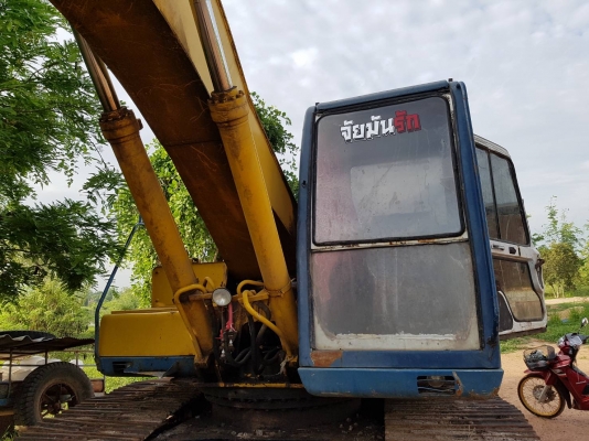 ขายรถแบ็คโฮ KOBELCO SK200 Mark 3 สภาพพร้อมใช้งาน