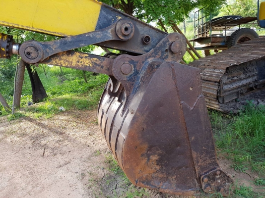 ขายรถแบ็คโฮ KOBELCO SK200 Mark 3 สภาพพร้อมใช้งาน ขายรถแบ็คโฮ KOBELCO SK200 Mark 3 สภาพพร้อมใช้งาน