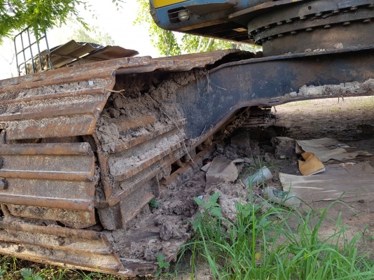 ขายรถแบ็คโฮ KOBELCO SK200 Mark 3 สภาพพร้อมใช้งาน ขายรถแบ็คโฮ KOBELCO SK200 Mark 3 สภาพพร้อมใช้งาน