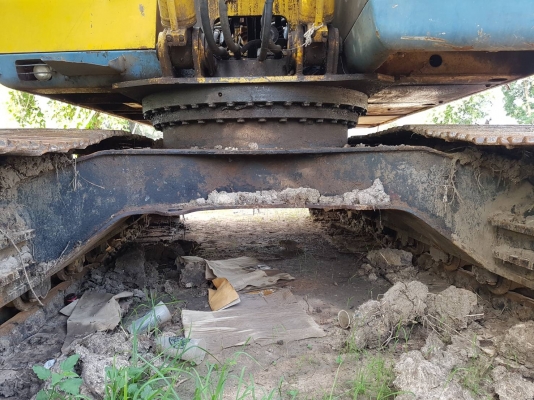 ขายรถแบ็คโฮ KOBELCO SK200 Mark 3 สภาพพร้อมใช้งาน ขายรถแบ็คโฮ KOBELCO SK200 Mark 3 สภาพพร้อมใช้งาน