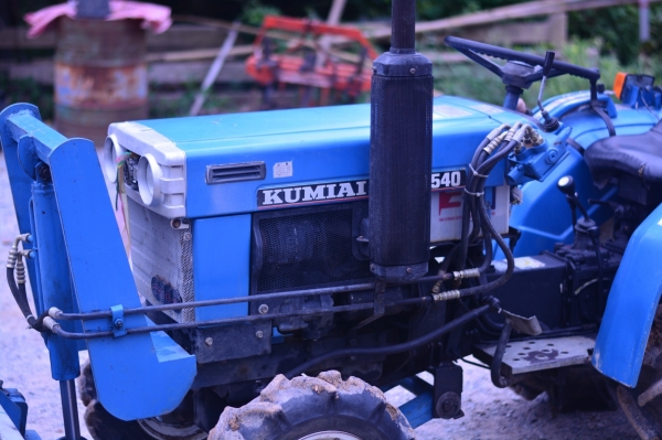 ขายรถไถ มิตซูบิชิ KUMIAI ST1540  (4WD) 15 แรง พร้อมโรตารี่ และใบดันหน้า 125,000 บาท