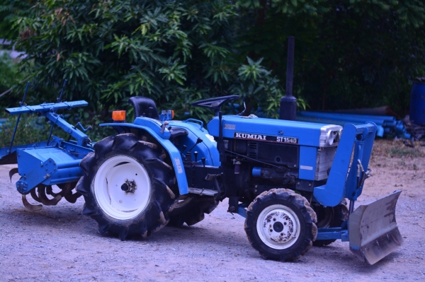 ขายรถไถ มิตซูบิชิ KUMIAI ST1540  (4WD) 15 แรง พร้อมโรตารี่ และใบดันหน้า 125,000 บาท