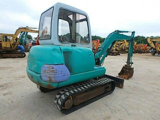 ขาย KOMATSU PC30-7  เก่าญี่ปุนแท้  มีเก๋งพร้อม สภาพสวย  เดิมๆๆ  รับประกัน เครื่องปั๊ม  โทร 089-7462641  สุวรรรณี