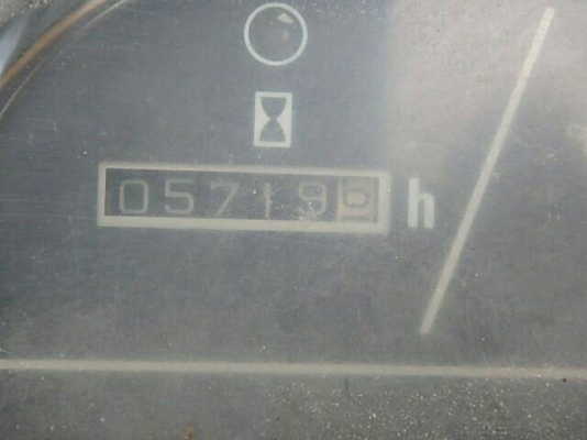 ขาย KOMATSU PC30-7  เก่าญี่ปุนแท้  มีเก๋งพร้อม สภาพสวย  เดิมๆๆ  รับประกัน เครื่องปั๊ม  โทร 089-7462641  สุวรรรณี