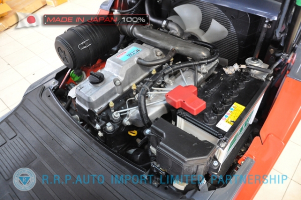 ขายรถโฟล์คลิฟท์มือสอง TOYOTA รุ่น 8FD25-34494 นำเข้าจากประเทศญี่ปุ่น 100\% ไม่เคยใช้งานในไทย