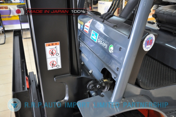 ขายรถโฟล์คลิฟท์มือสอง TOYOTA รุ่น 8FD25-34615 นำเข้าจากประเทศญี่ปุ่น 100\% ไม่เคยใช้งานในไทย