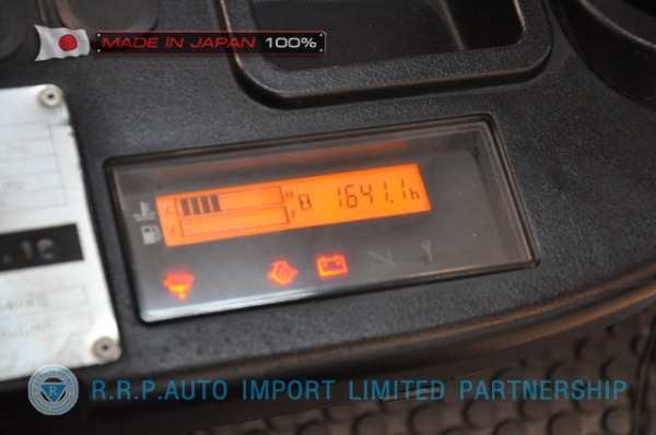 ขายรถโฟล์คลิฟท์มือสอง TOYOTA รุ่น 8FD25-34615 นำเข้าจากประเทศญี่ปุ่น 100\% ไม่เคยใช้งานในไทย