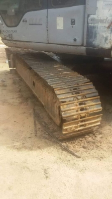 ขายรถแบคโฮ HITACHI EX120-2 เอกสารเล่มทะเบียน ราคา650,000 สนใจโทร 090-8588220  093-3258446 www.narong2truck.com www.truck.in.th/498 https://www.facebook.com/narong2truck/ ID: narong498 ID: 09332584461 เพจ Facebook ณรงค์ ซื้อขายรถมือสอง กลุ่ม Facebook ณรงค์