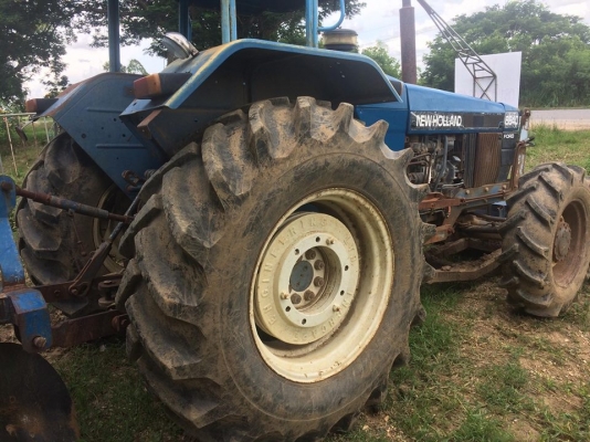 ขายรถไถ6640 นิวฮอนแลนด์ ขายรถไถ6640 นิวฮอนแลนด์