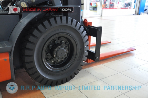 ขายรถโฟล์คลิฟท์มือสอง TOYOTA รุ่น 6FG20-11901 นำเข้าจากประเทศญี่ปุ่น 100\% ไม่เคยใช้งานในไทย