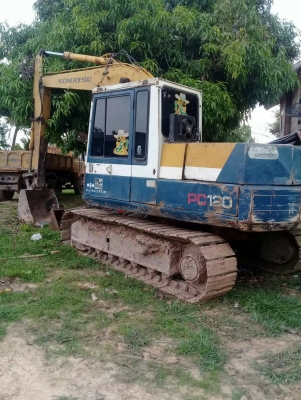 แบคโฮ KOMATSU PC120 รุ่น 3