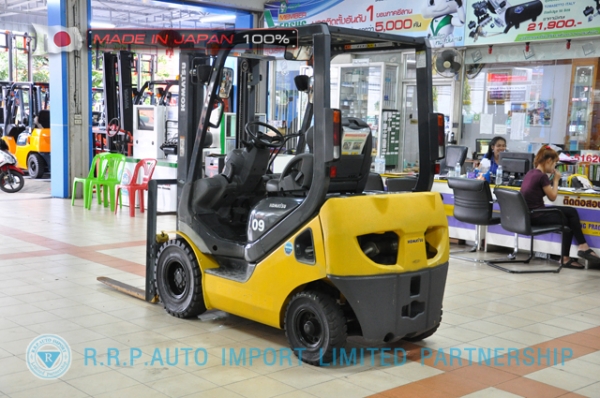ขายรถโฟล์คลิฟท์มือสอง KOMATSU รุ่น FG09T-20-672585 นำเข้าจากประเทศญี่ปุ่น 100\% ไม่เคยใช้งานในไทย
