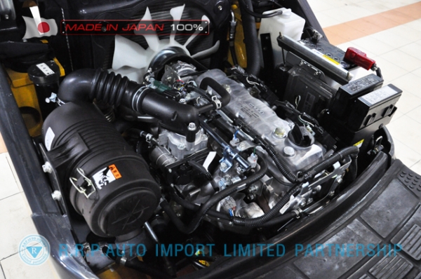 ขายรถโฟล์คลิฟท์มือสอง KOMATSU รุ่น FG09T-20-672585 นำเข้าจากประเทศญี่ปุ่น 100\% ไม่เคยใช้งานในไทย