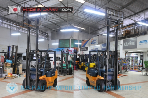 ขายรถโฟล์คลิฟท์มือสอง TOYOTA รุ่น 7FD15-14350 นำเข้าจากประเทศญี่ปุ่น 100\% ไม่เคยใช้งานในไทย