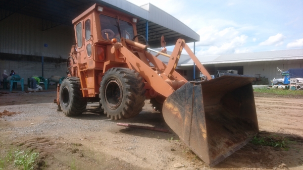 ขายหน้าตักหลังขุด KOMATSU 507 (สภาพดี)