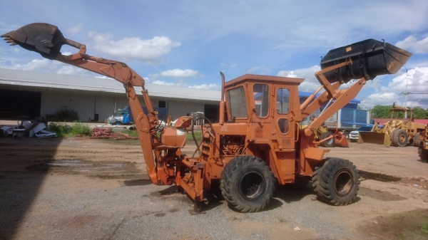 ขายหน้าตักหลังขุด KOMATSU 507 (สภาพดี)