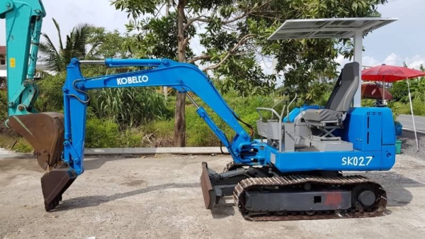 ขายด่วนรถแบคโฮKOBELCO-SK027รุ่นยอดนิยมสวยๆเทียบเท่าPC30เครื่อง3D84เครื่องดีปั่มแรงรถนอกเพิ่งนำเข้ามาใหม่ยังไม่เคยใช้งานในเมืองไทยเลย