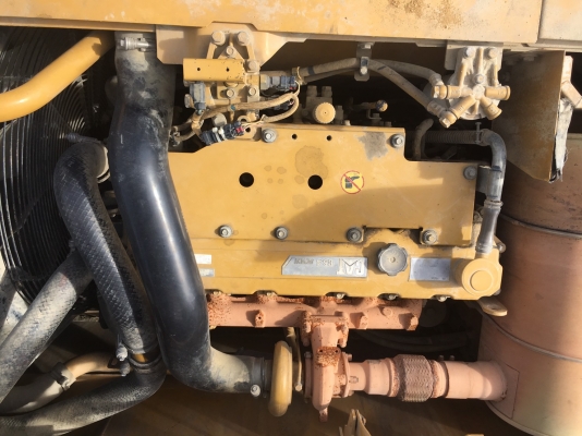 ขายถูก รถแบคโฮ CAT 320D  สภาพเดิมโซ่หนาไฟฟ้าเต็ม เอกสารอินวอยถ้าท่านไดสนใจติดต่อทางไลน์ได้นะครับผมอยยู่ต่างประเทศพรุ่งนี้กลับวันเสาคับ