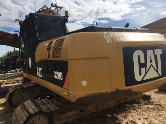 ขายถูก รถแบคโฮ CAT 320D  สภาพเดิมโซ่หนาไฟฟ้าเต็ม เอกสารอินวอยถ้าท่านไดสนใจติดต่อทางไลน์ได้นะครับผมอยยู่ต่างประเทศพรุ่งนี้กลับวันเสาคับ