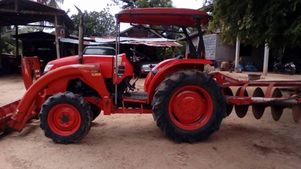 4708 คานโค้ง รถปี่2555 ราคา349,000 บาท ดันหน้าพาลหลัง เลล่มทะเบียนพร้อม รถพร้อมใข้